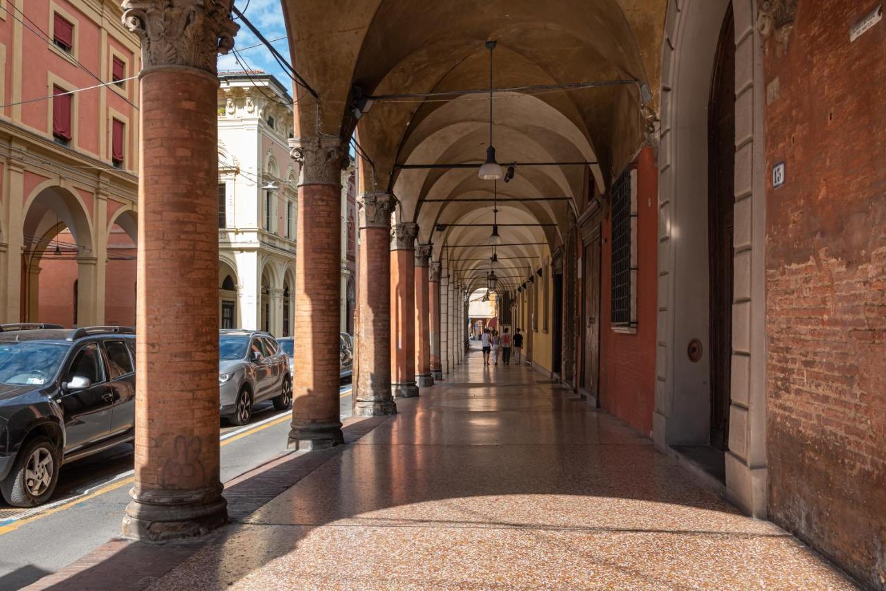 Nel Cuore Di Bologna - Casa Boss Bagian luar foto